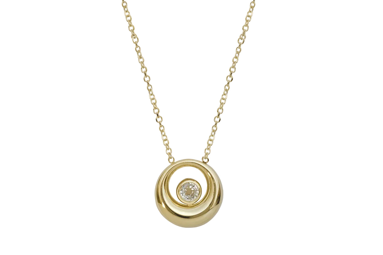 14K Gold Women’s Circle Pendant Necklace with Solitaire Zircon
